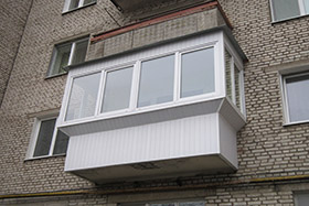 Добудувати балкон